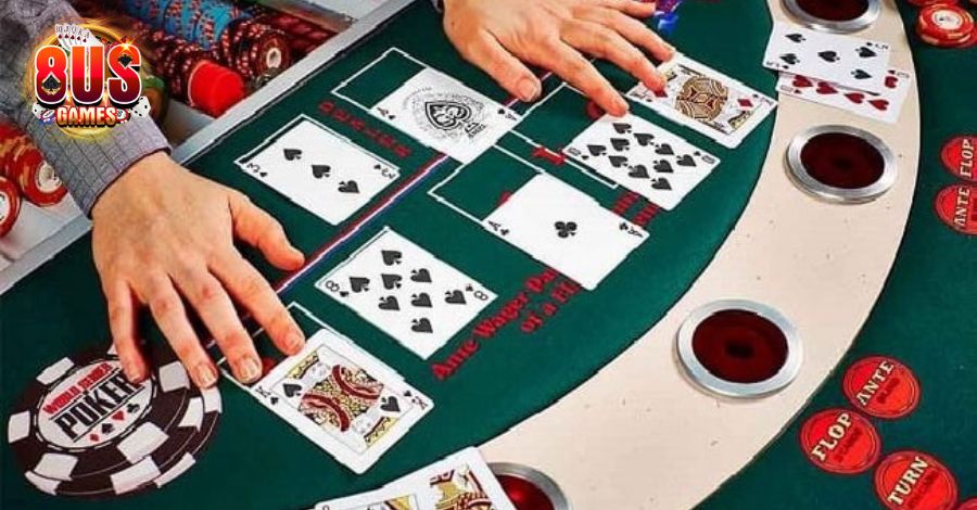 Luật chơi Poker chuẩn và lưu ý khi áp dụng luật Poker 6 8US.VN Luật chơi Poker chi tiết cho người mới từ A - Z